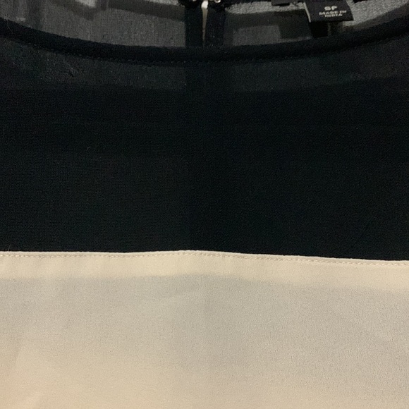 Ann Taylor beige and black sheer blouse with 3/4 length sleeves - Picture 3 of 8